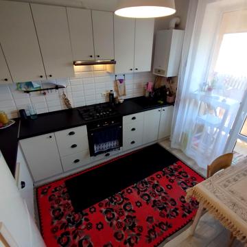 Української Дивізії вул., 8б