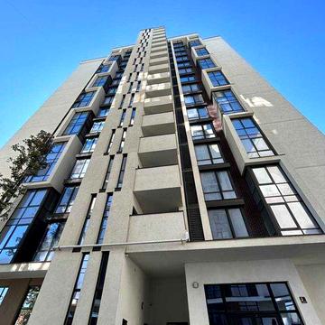 Кваритра з видом на Міське Озеро ЖК Manhattan
