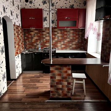 Продається 1 кімнатна квартира студія в центрі міста,2й поверх