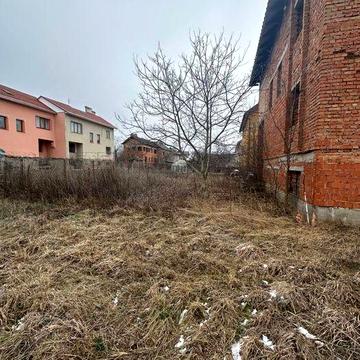 Продам будинок із земельною ділянкою біля Франківська, Угринів