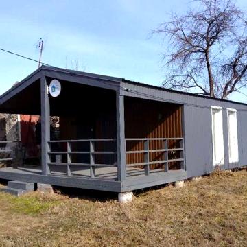 Велика Димерка. Продам будинки з ділянками па Печерській, 147.