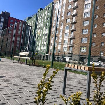 Богдана Хмельницького вул., 57д