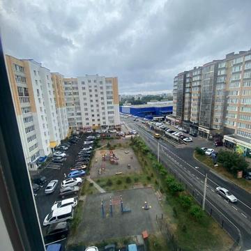 Продаж 2к Квартира вул. Зарічанська