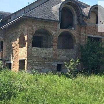 Продаж 3-поверхового будинку у с. Байківці