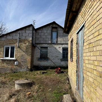 Продаж будинку під ремонт. Данилівка.