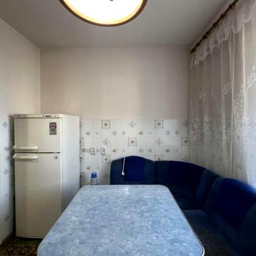 Продаж 2 к, 2 Східний, В. Чорновола (Гутовського), Незалежності Ураїни