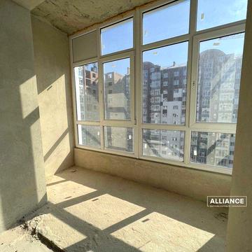 Здана велика 1 кім 47м в центрі Містечко Центральне