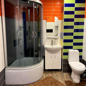 Долгосрочная аренда трехкомнатной квартиры-студии