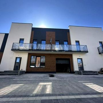 Полковника Грома вул.