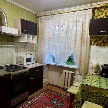 Предлагается в аренду 1 кв.Павло Кичкас