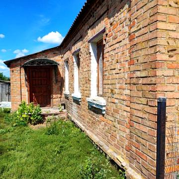 Продам будинок в селі Плавинище під дачу