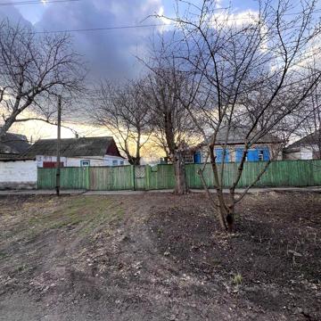 Продам дом с летней кухней, гаражом и 60 соток огорода!