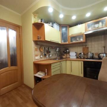 Олександра Поля просп. (Кірова), 129б