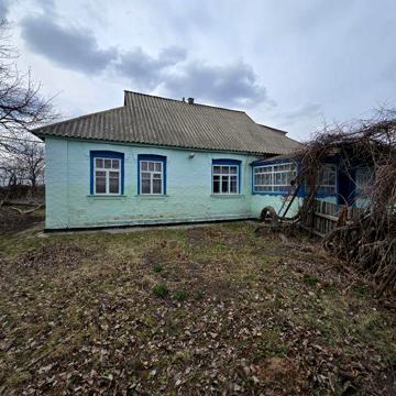 Продаж будинку с. Чернин поруч з ставком