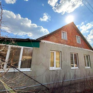 продам будинок в Харківській області