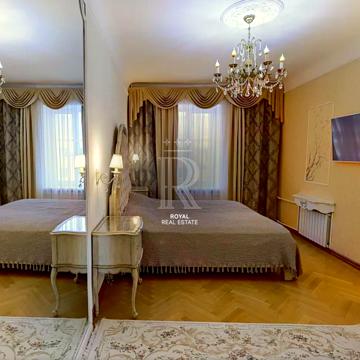 Кловський узвіз, 14/24