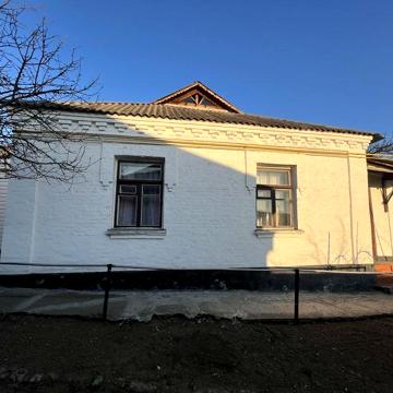 продаж частини будинку