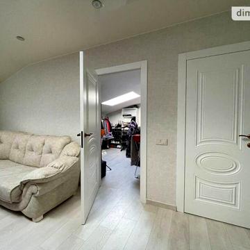 Продаж 3к Квартира Академіка Заболотного вулиця