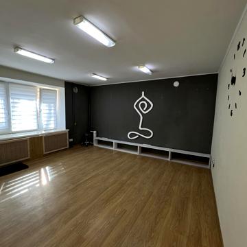 Лесі Українки бульв., 28А