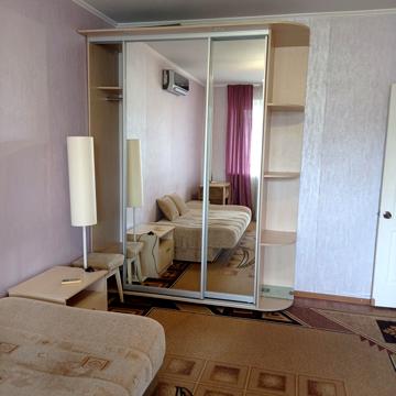 Провулок Квартальний, 6/13