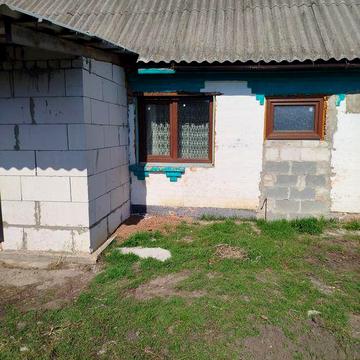 Продаж будинку .