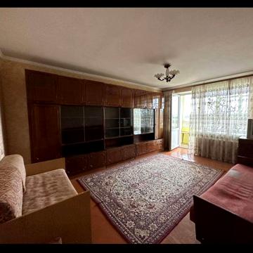 Продам 2 кім.кв. по вул.Британській
