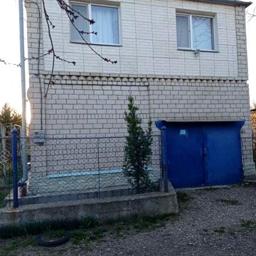 Продам дачний будинок