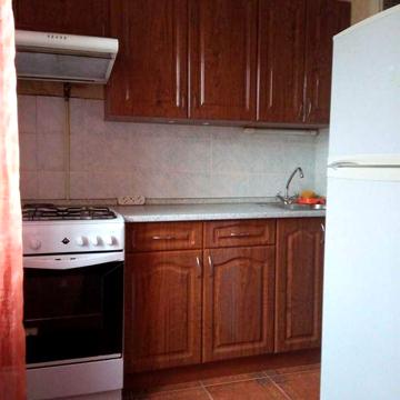 Продаж 1-ої квартири  місто  Вишгород по вулиці Набережна 4.