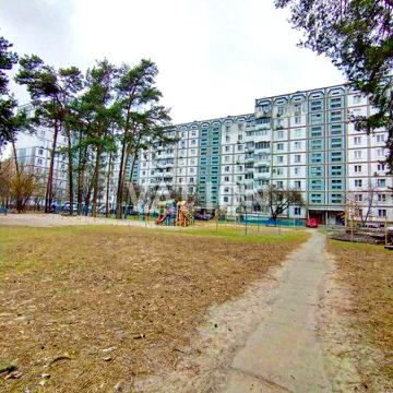 Без%Продаж 3 кімнатної квартири, вул. Бориспільська,49, Червоний Хутір