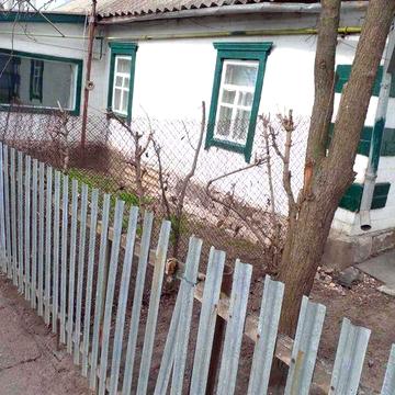 Продаж будинку у селі