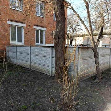 Реальная продажа. Аналог ч.дому 2 х квартира -43м2 + 1 сотка земли