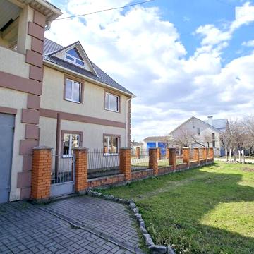 Довгострокова оренда 6к Дім Котляревського вулиця