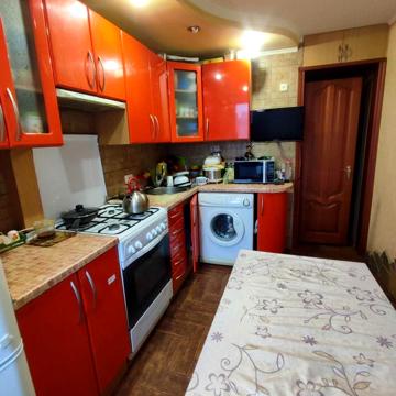Героїв Крут вул. (Черепіна), 54б