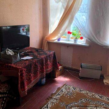Дешево продам 2 комн. квартиру в п. Эсхар (за 6000 у.е.)