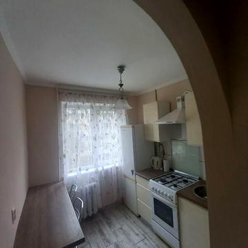 Довгострокова оренда 3к Квартира Кульчицької вулиця