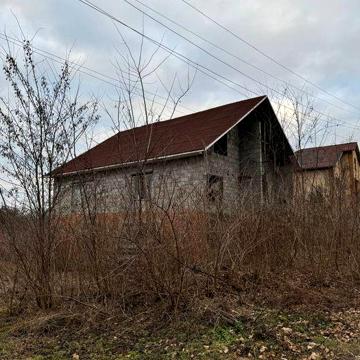 Будинок незавершеного будівництва м.Кіцмань  центральна частина