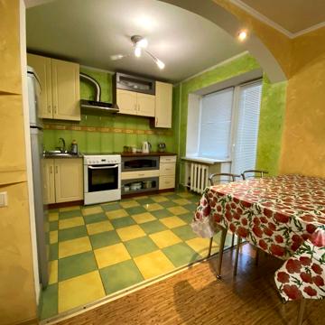Віталія Шума вул. (Карла Маркса), 2г