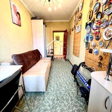 Продам 3 к. квартиру Морозова сталинка метро Заводская Турбоатом