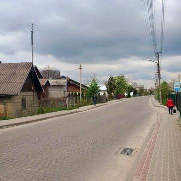 Продаж 2к Дім Володимира Великого вулиця