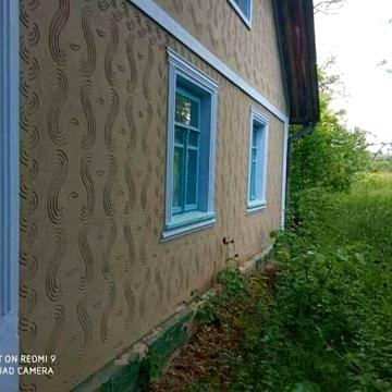 Продаж 3к Дім