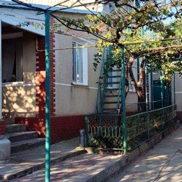 Продам дом в с.Кошары