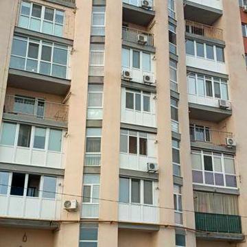 Продам квартиру в новобудові з ремонтом та газовим а/о ЖК молодіжний