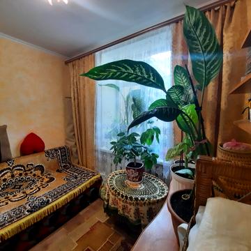 Розкидайлівська вул., 3