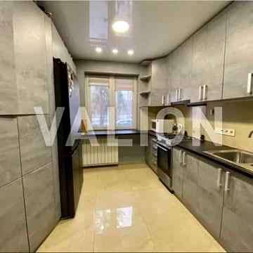 Продаж 5к квартири Виноградар Подільський р-н Гонгадзе 22