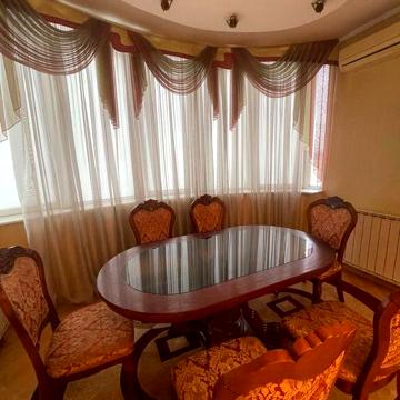 Здається 3 кімнатна квартира 30000 грн м .Мінська Тимошенко 21