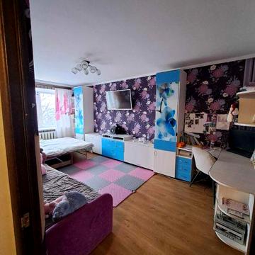 Продам 3-х кімнатну  квартиру. Центр міста