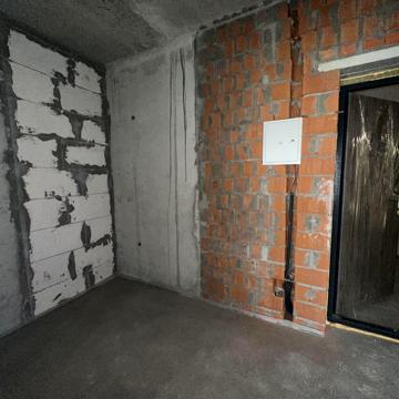 Метрологічна вул., 107
