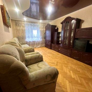 Продаж 3 к квартира в Сутисках