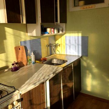 Продаж 1к Квартира Богдана Ступки вулиця