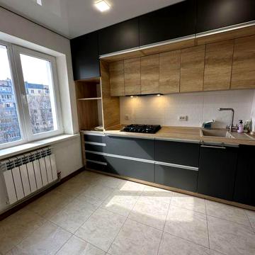 Продам 4-комн 3 мкрн 7/9 YANOVA